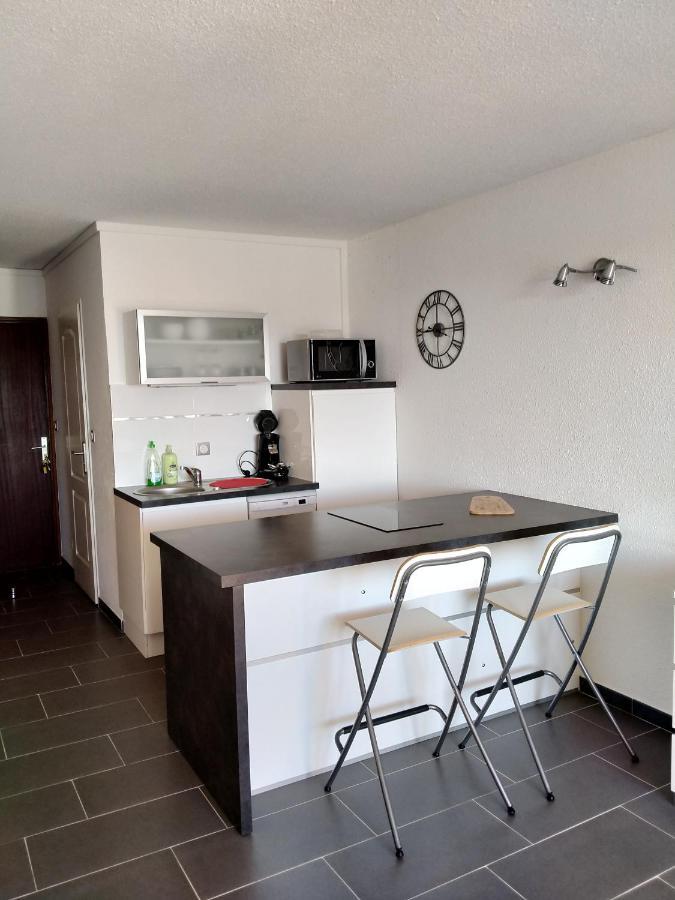 סרביון Studio A 100M De La Plage Et De La Piscine מראה חיצוני תמונה